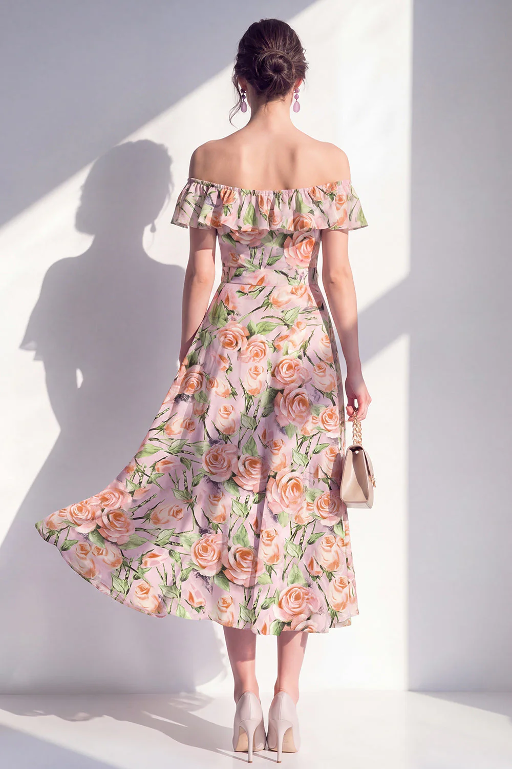 Robe midi rose en ligne A à fleur décollée - Image 2