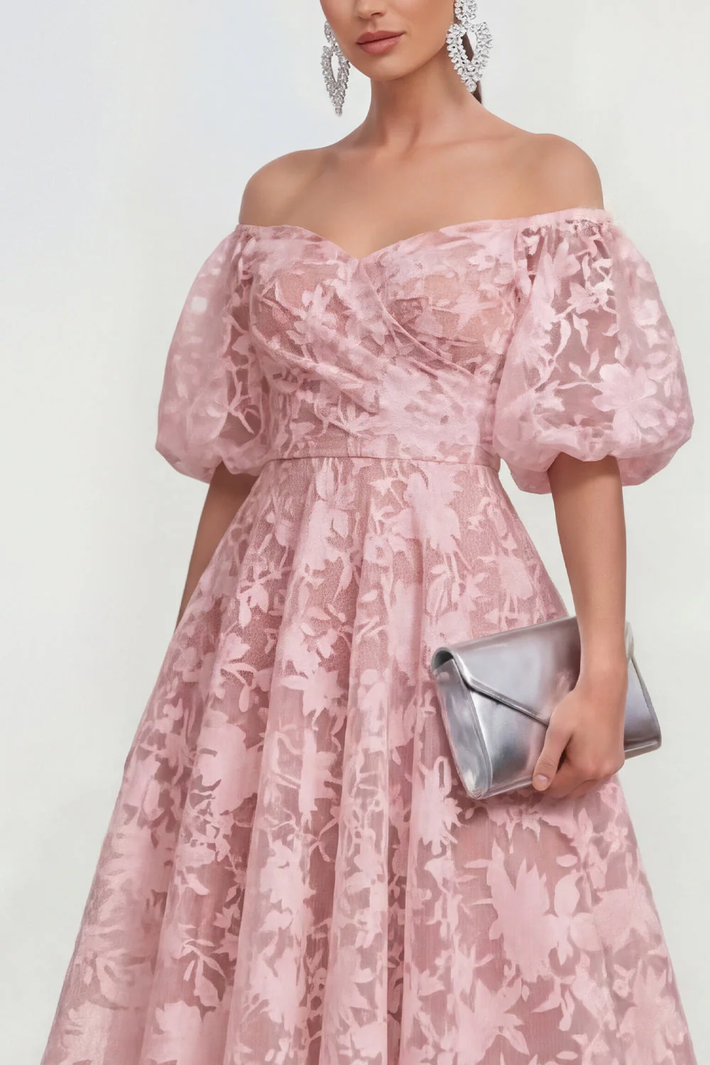 Robe midi rose midi à épaules dénudées, manches bouffantes - Image 3