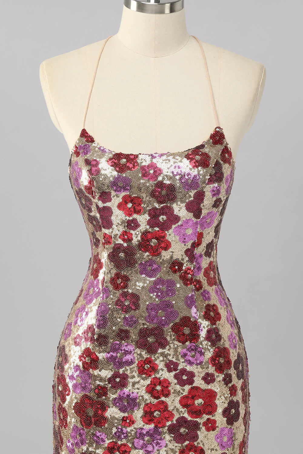 Robe moulante à sequins floraux jaunes Mini Homecoming - Image 10