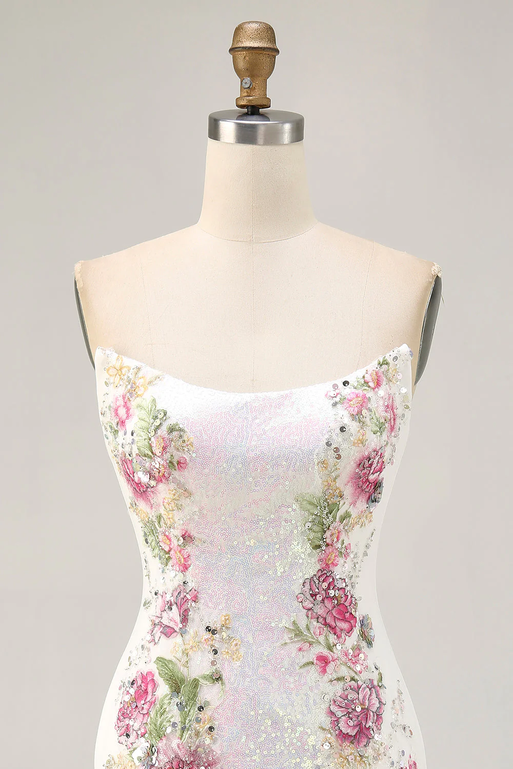 Robe moulante moulante à paillettes florales blanche - Image 4