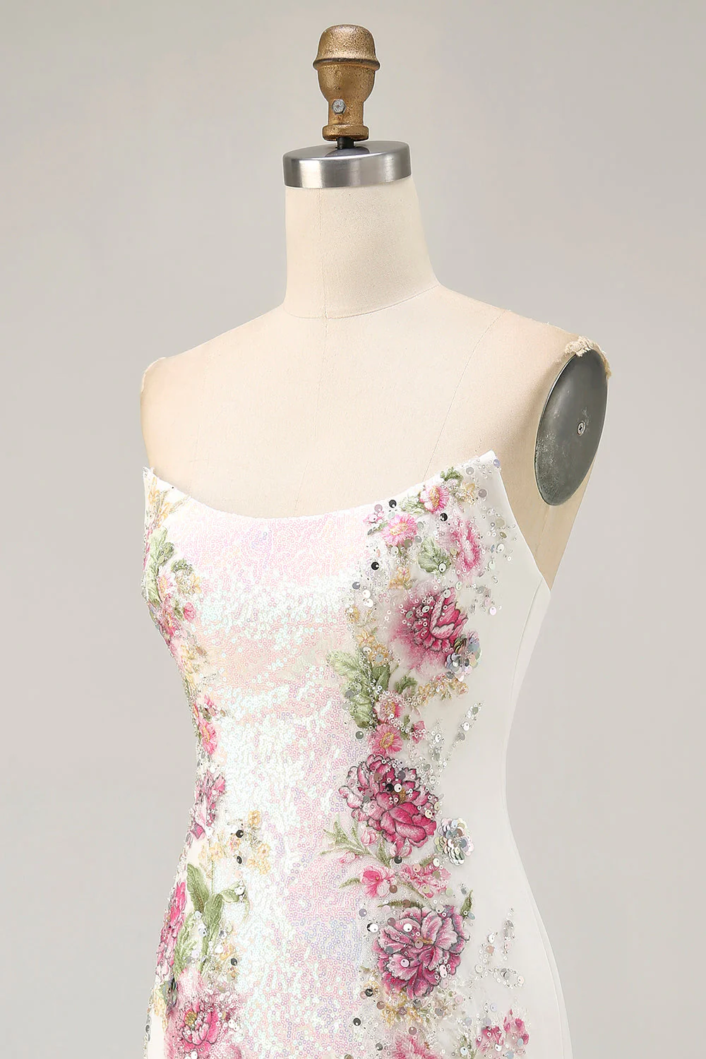 Robe moulante moulante à paillettes florales blanche - Image 6