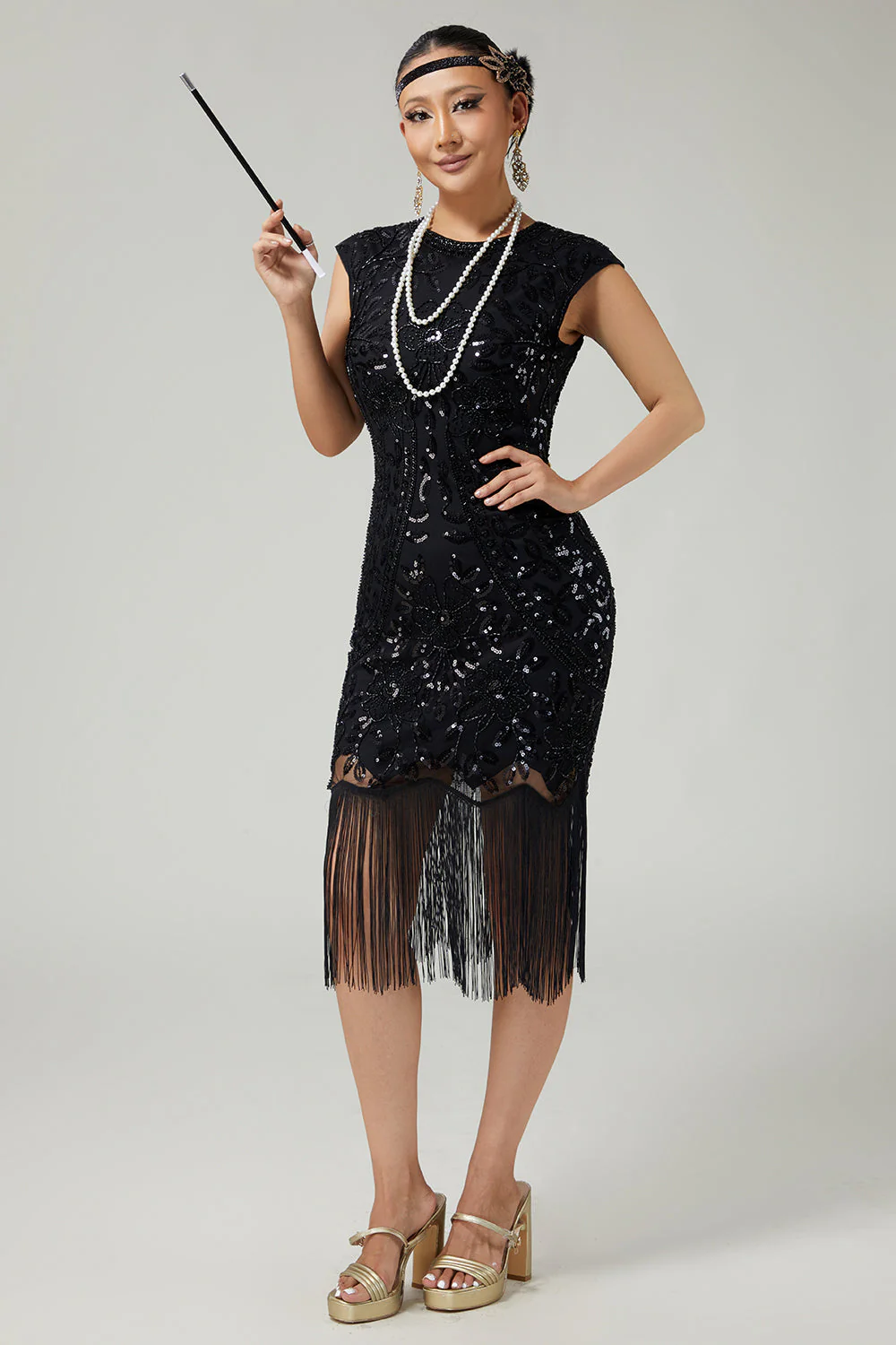 Robe moulante noire à paillettes frangées des années 1920 avec ensemble de 5 accessoires - Image 7