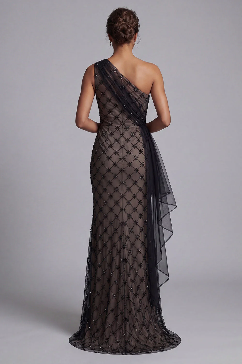 Robe noire à carreaux longue sirène à une épaule avec volants - Image 2