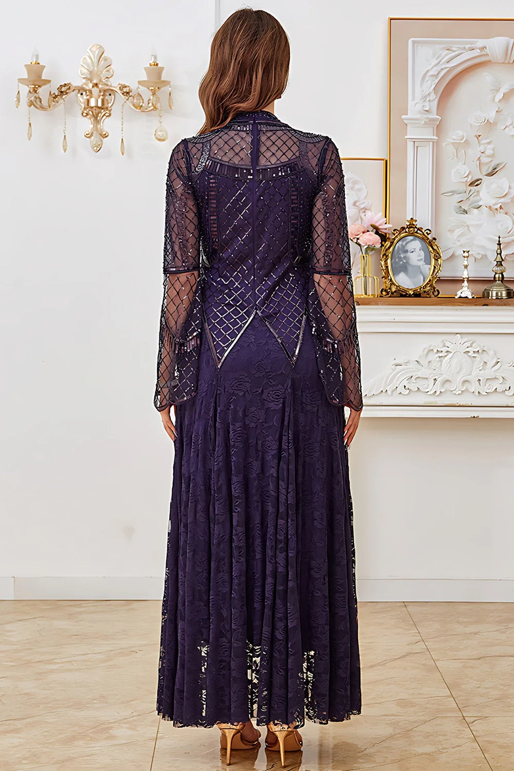 Robe noire à manches longues perlée en dentelle en forme de mère de la mariée - Image 6