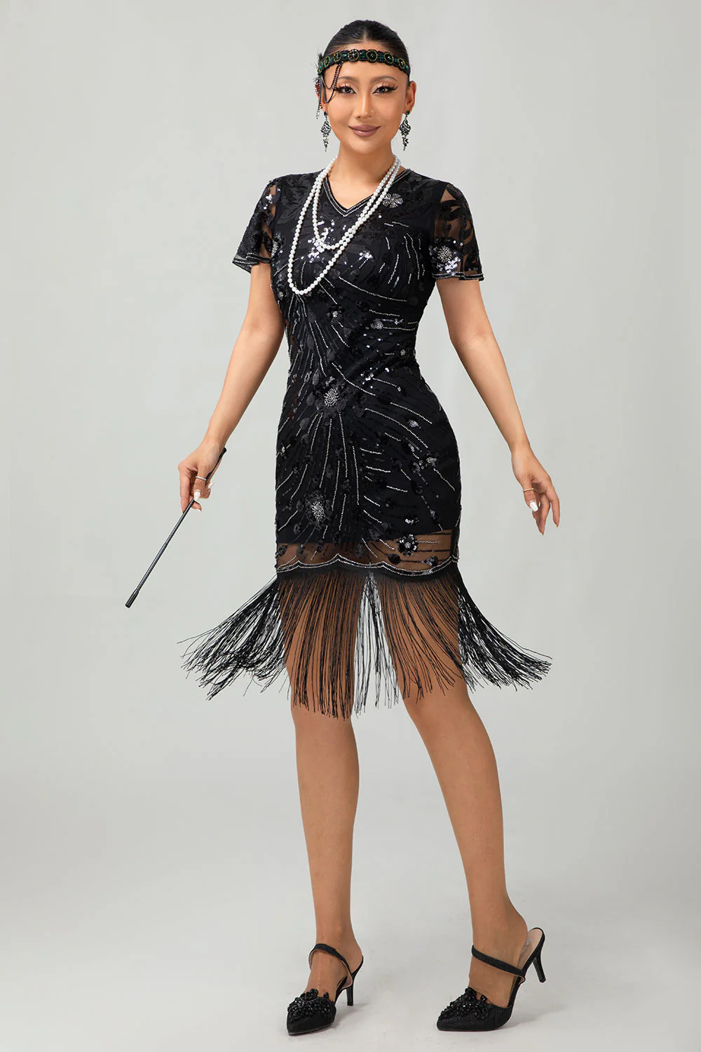 Robe noire à paillettes dorées des années 1920 avec franges - Image 11
