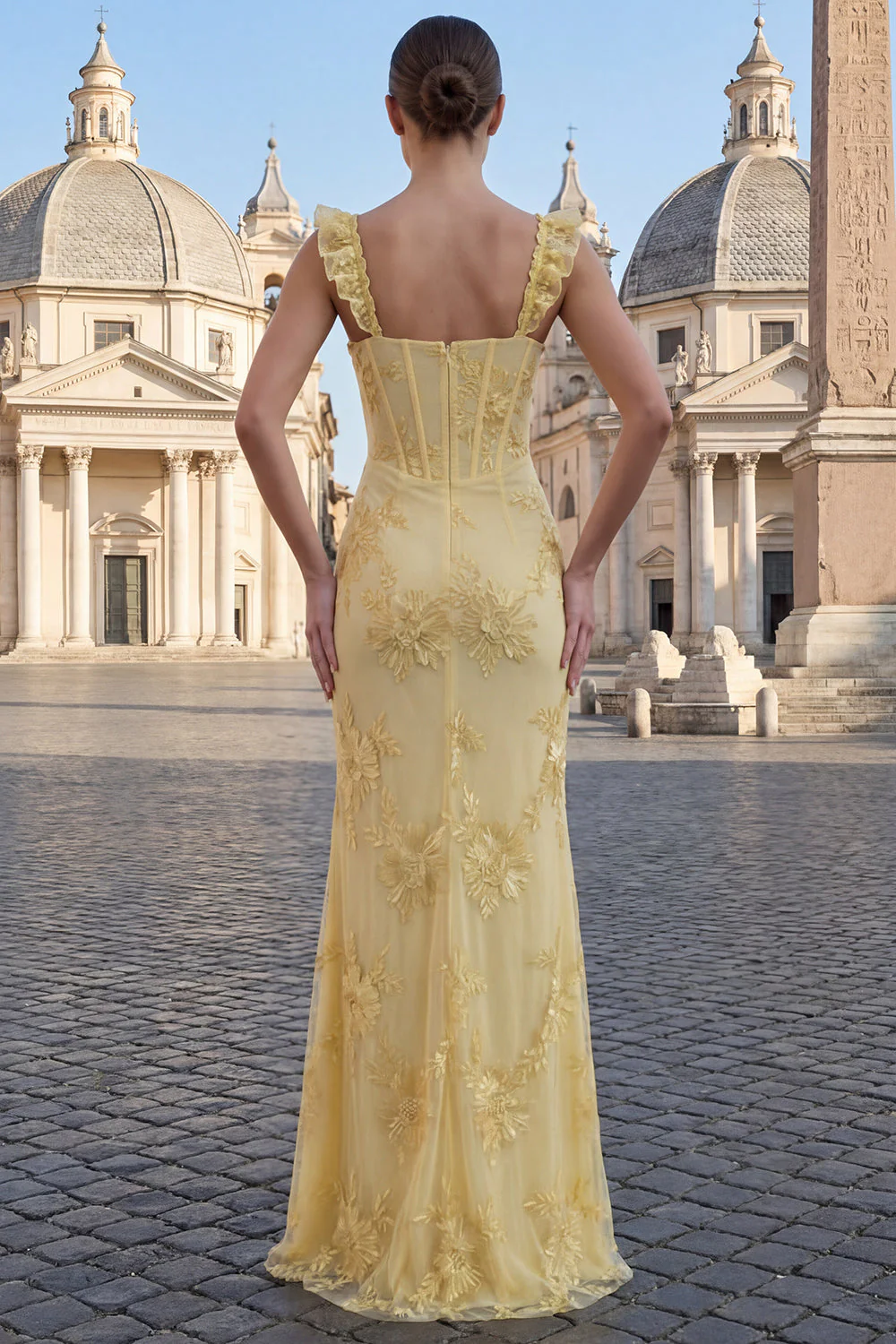 Robes de bal de promo longues à épaules, aux épaules brodées à volants et fourreau jaune - Image 2
