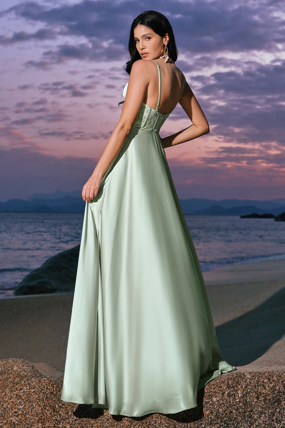 Rose A-ligne spaghetti bretelles Satin Corset Longue Robe de demoiselle d’honneur avec fente - Image 11