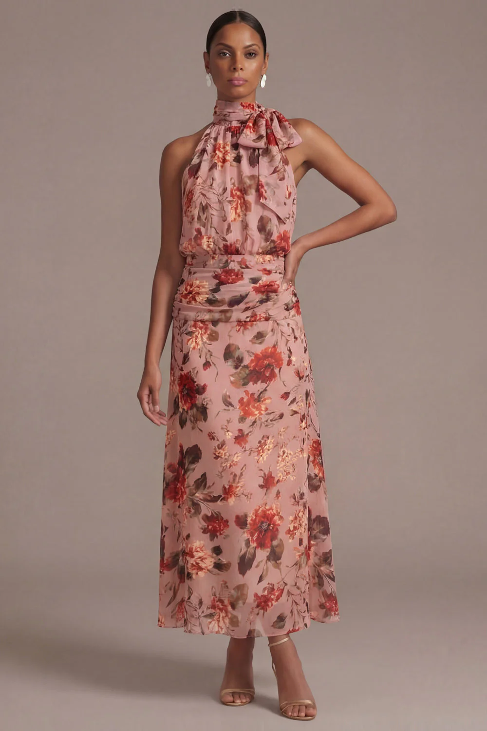 Rose poussiéreuse fleurie A Line Longue robe invitée de mariage avec nœud