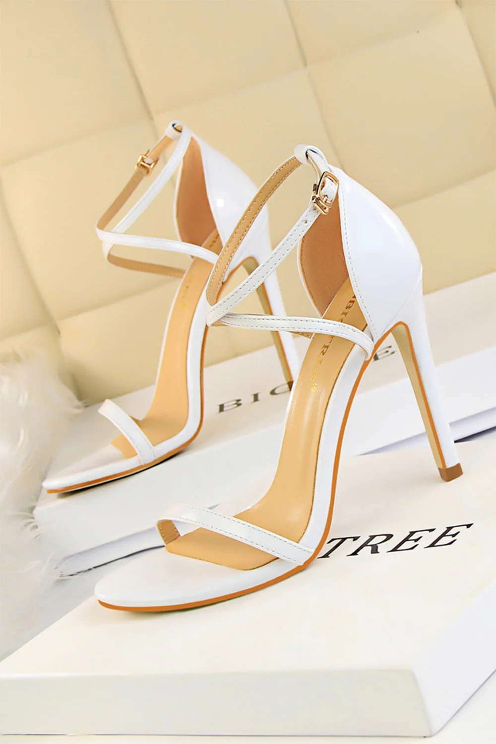Sandales stiletto noires - Image 14