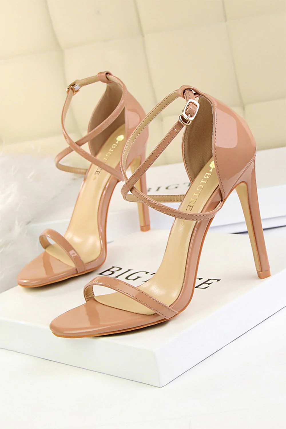 Sandales stiletto noires - Image 7