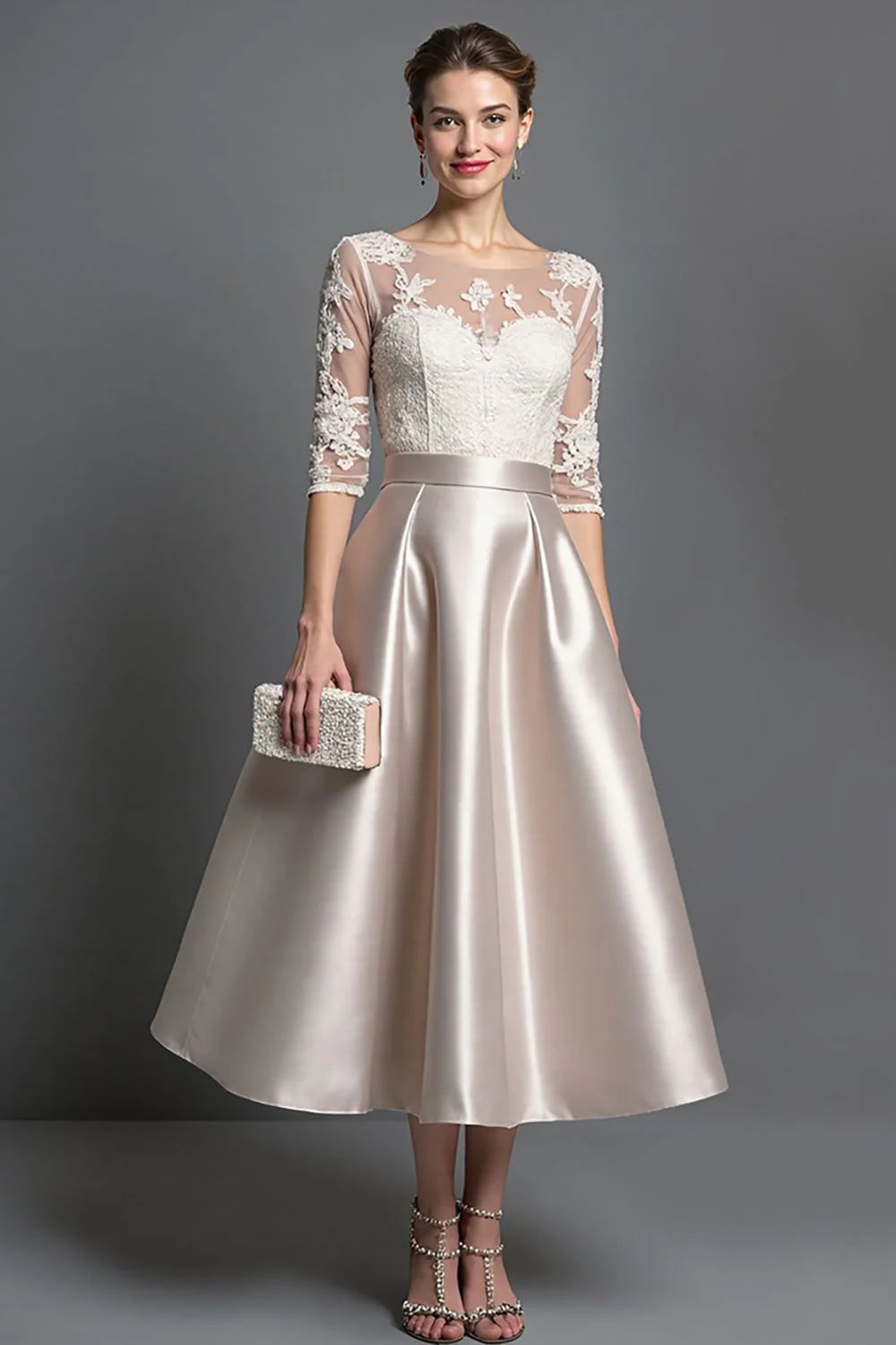 Robe mère de la mariée en satin abricot à ligne A avec appliqués