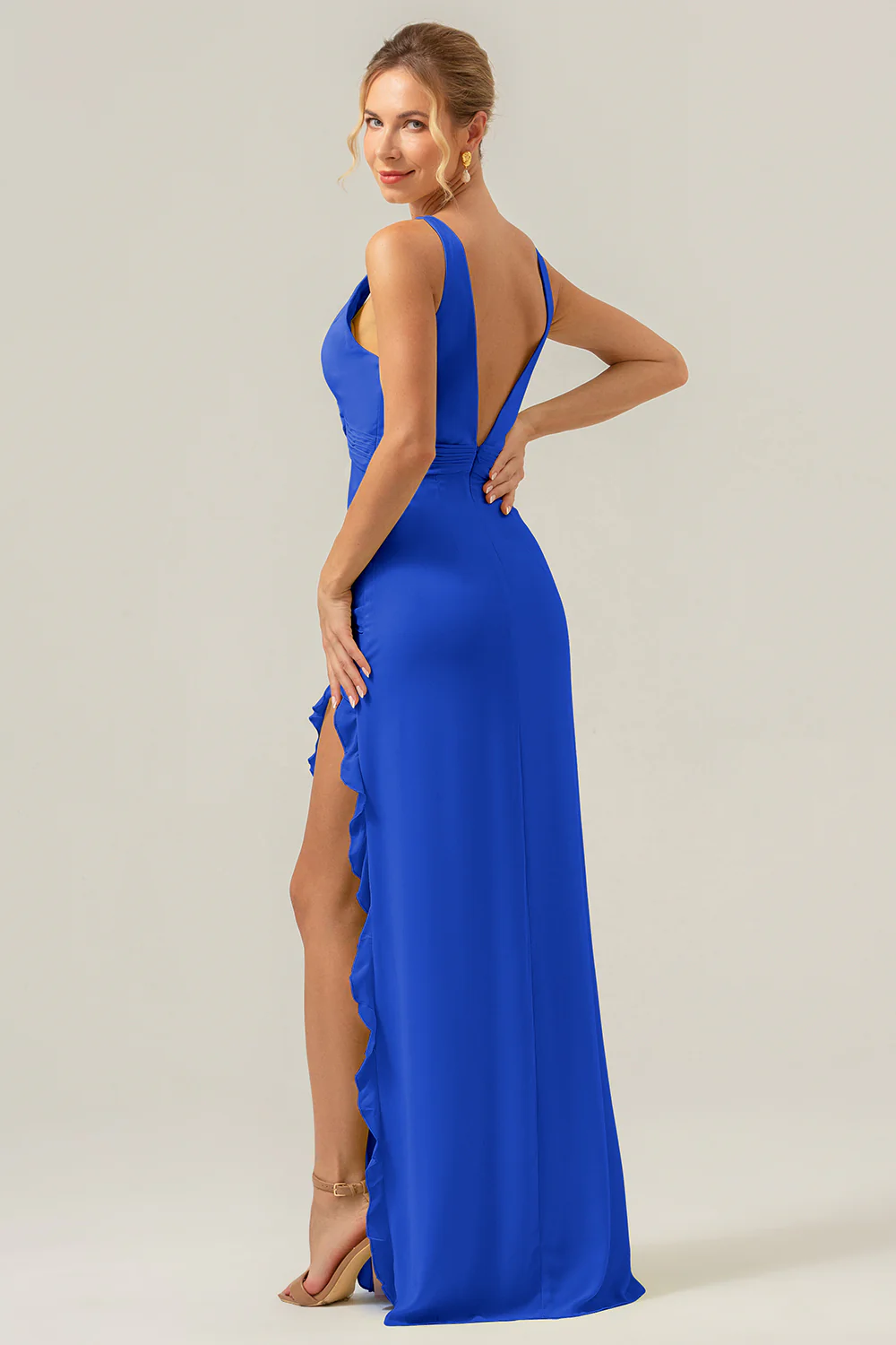 Sauge poussiéreuse Sheath Deep V Neck Dos Nu Robe de demoiselle d’honneur longue avec fente à volants - Image 10