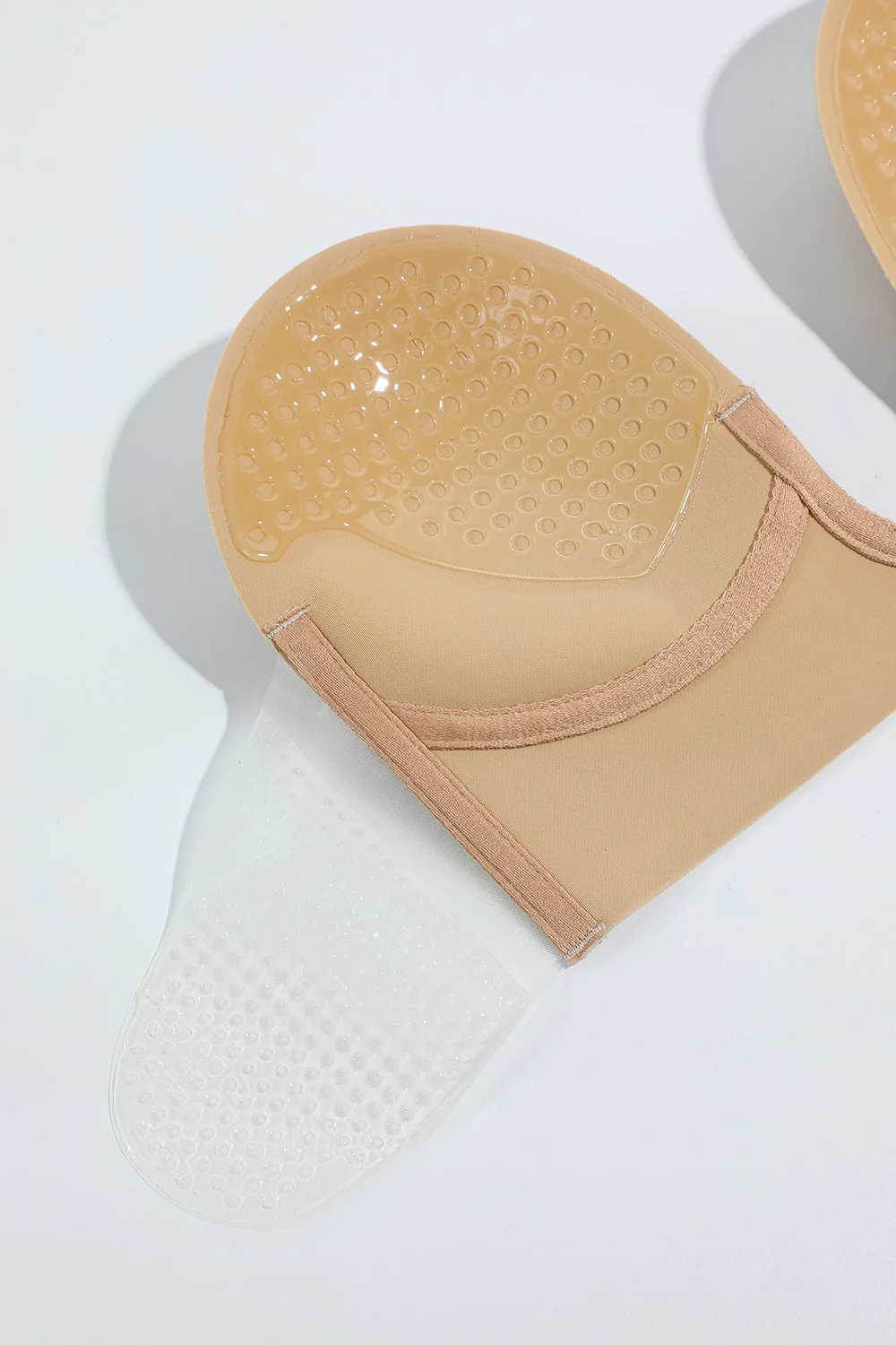 Soutien-gorge sans bretelles en silicone - Image 3