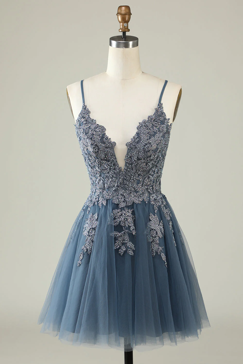 Élégante robe de cocktail courte verte à bretelles spaghetti avec appliques - Image 14