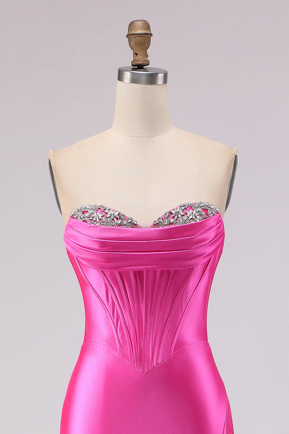 Sweetheart Fuchsia Sirène Corset longue robe de bal perlée avec fente - Image 4