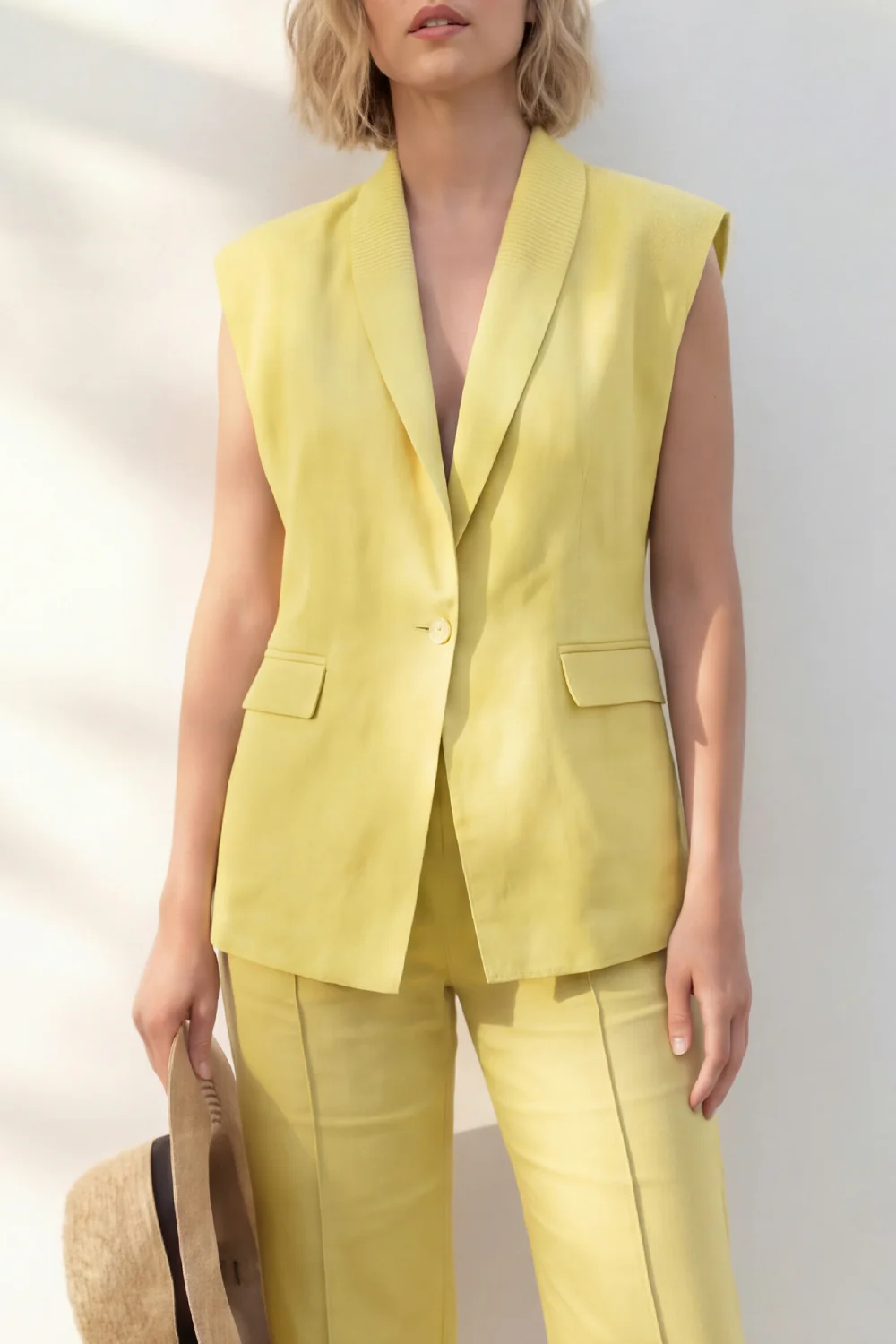 Tailleur long féminin à revers châle jaune à un bouton, coupe slim - Image 3