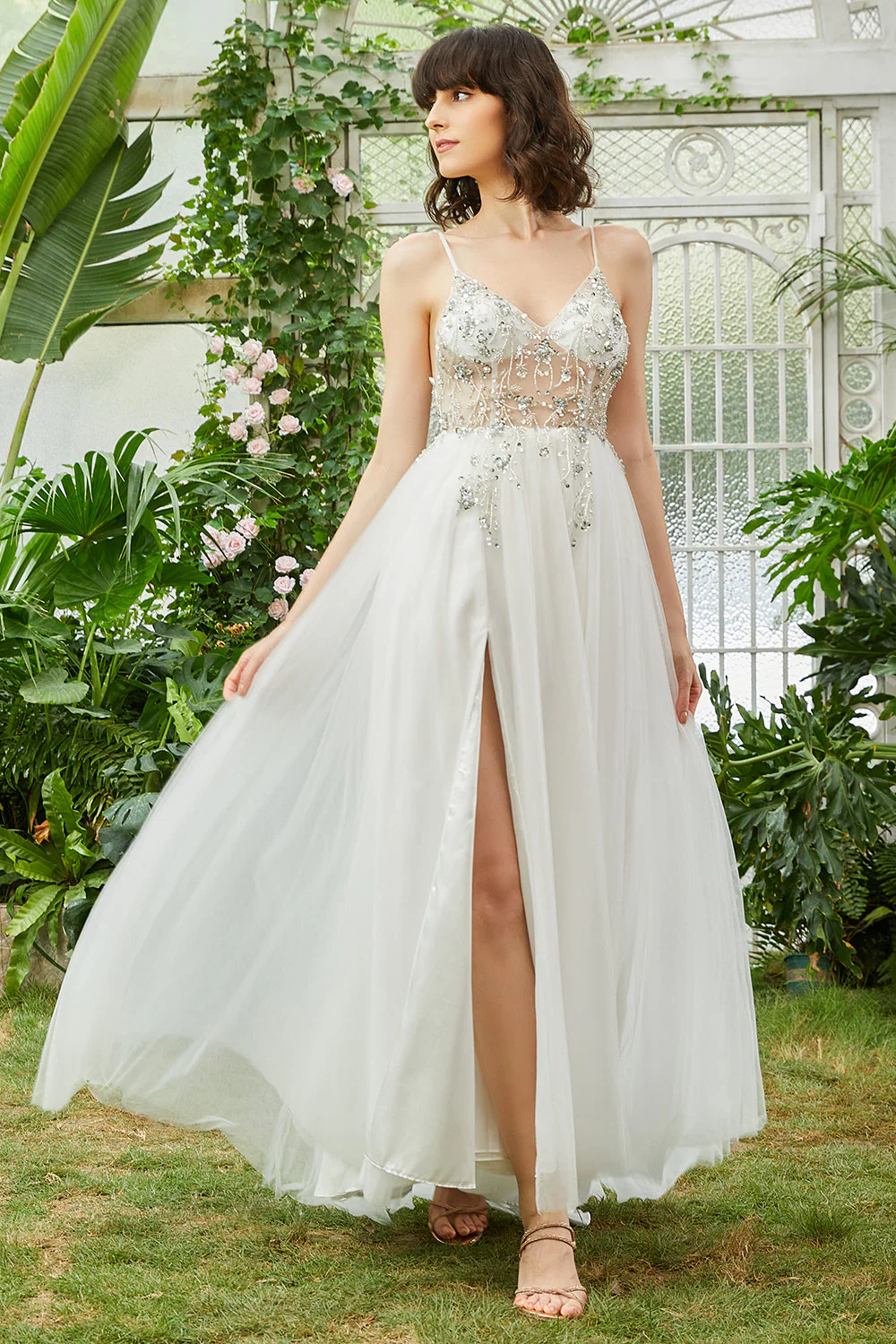 Robe de Soirée longue blanche à bretelles spaghetti en tulle avec perles - Image 6