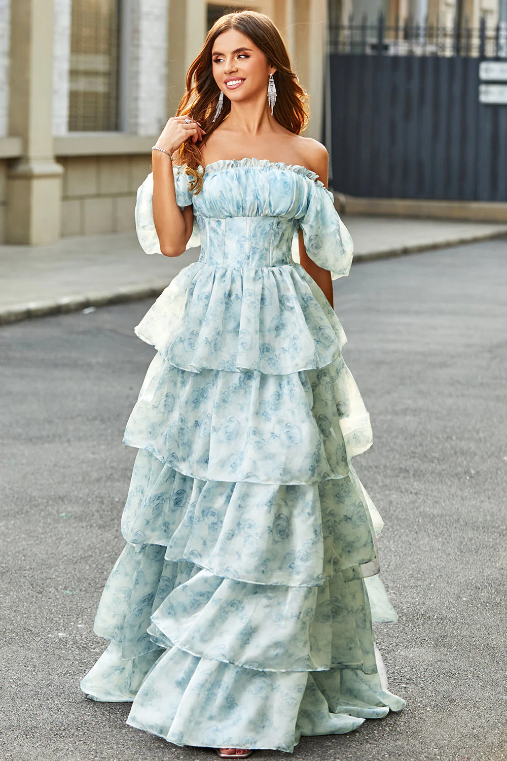 Robe de bal en Organza bleu clair à plusieurs niveaux avec corset - Image 3