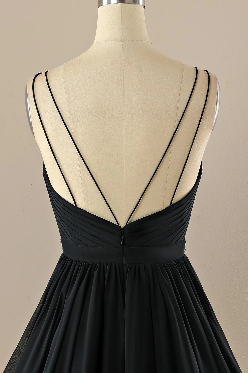Robe Noire Courte - Image 5