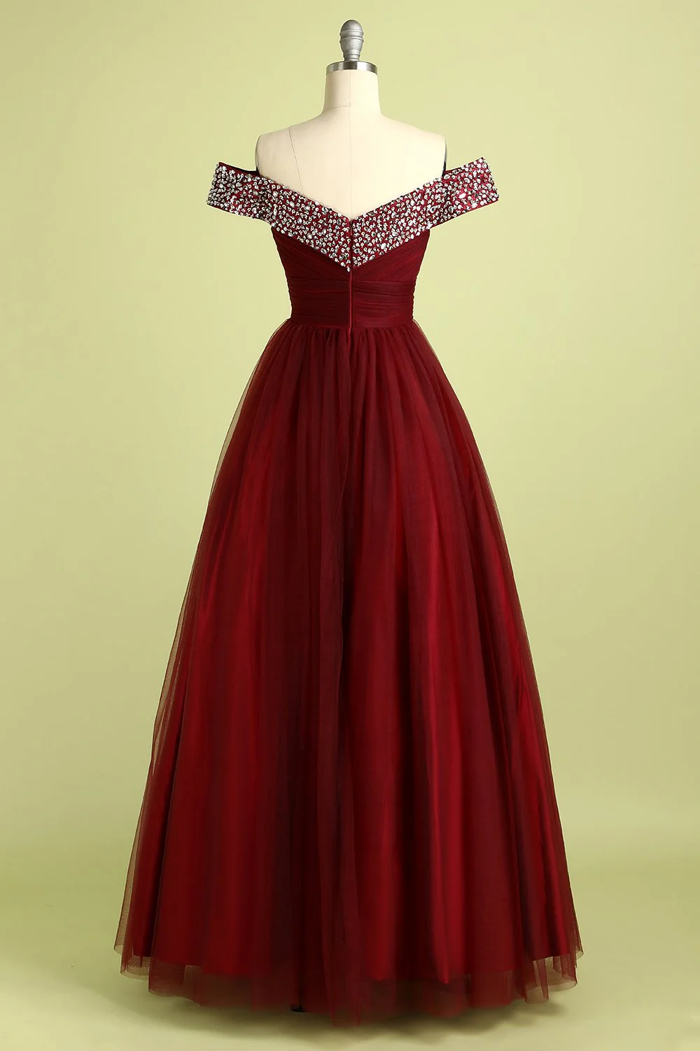 Robe de Bal en Tulle Burgundy Sans Bretelles - Image 3